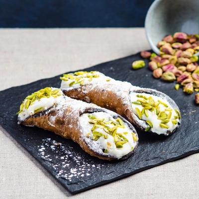 Fresh Homemade Mini Cannoli from Sicily