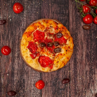 Altamura Bread: Cherry Tomato and Olive Focaccia 330g (Bake at Home)